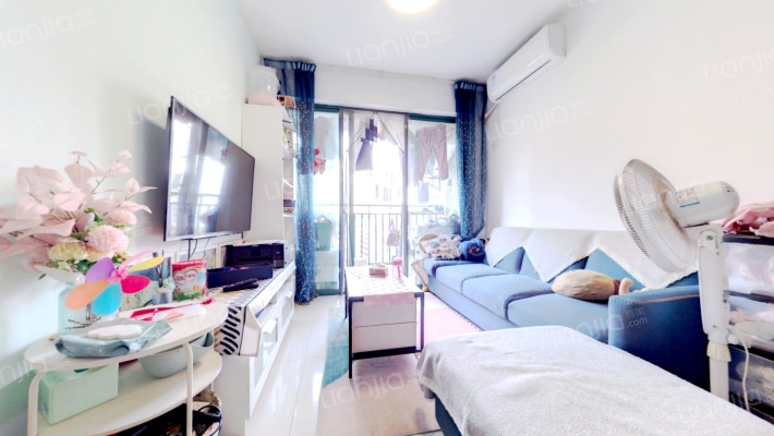 鸿润豪苑二手房实景图