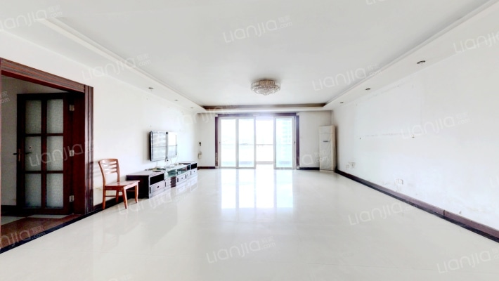 时代广场二手房实景图