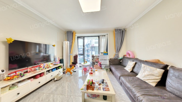 十里彩云间二手房实景图