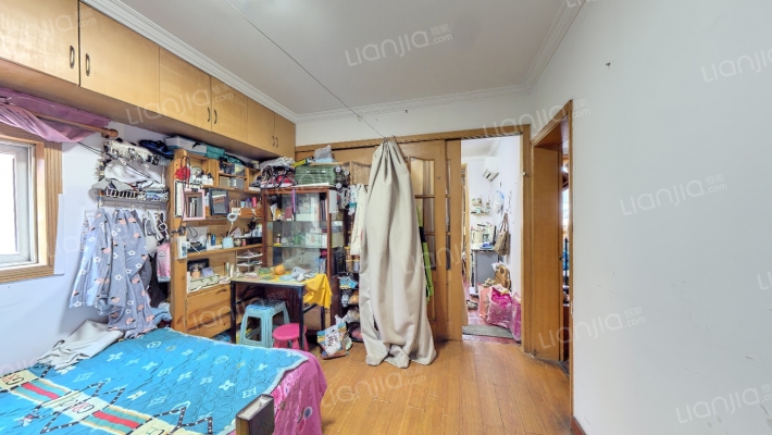 溧阳路1114弄二手房实景图