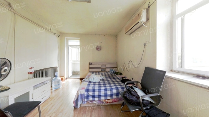 建明里二手房实景图