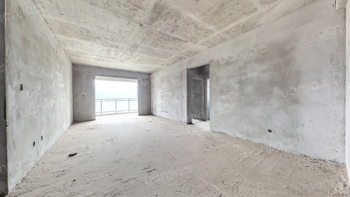 华达学府春天二手房实景图