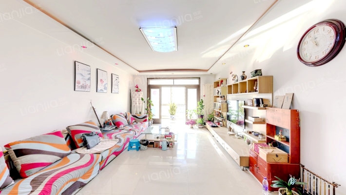 怡中苑二手房实景图