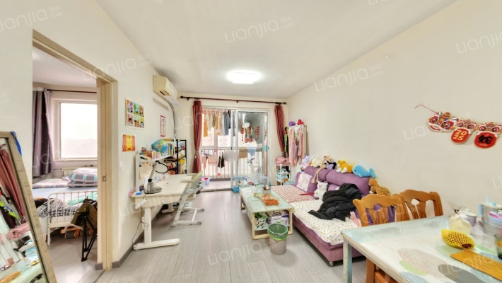 泰福苑D3区二手房实景图