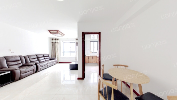 炜赋花苑二手房实景图