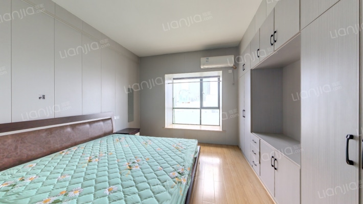 翔龙大厦二手房实景图