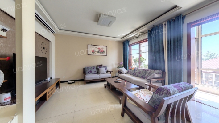 名流丽苑二手房实景图