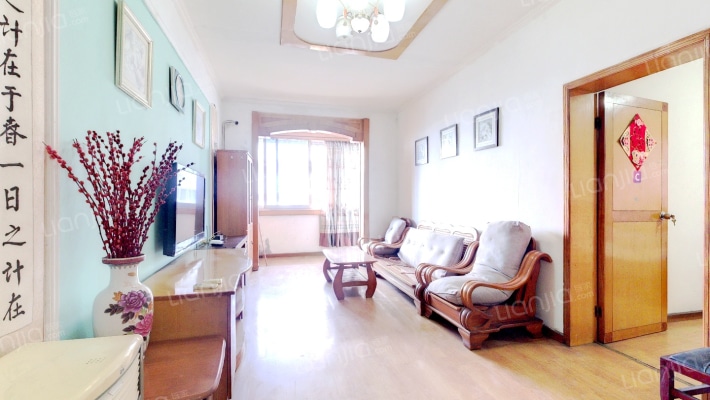 石人南路32号二手房实景图