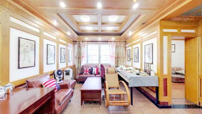 育才楼二手房实景图