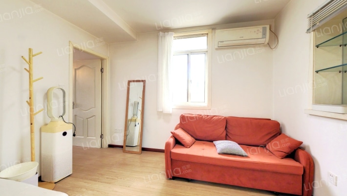 愚园路488弄二手房实景图