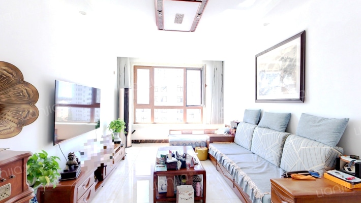 颐品雅居二手房实景图