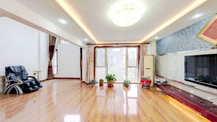 万科城一期二手房实景图
