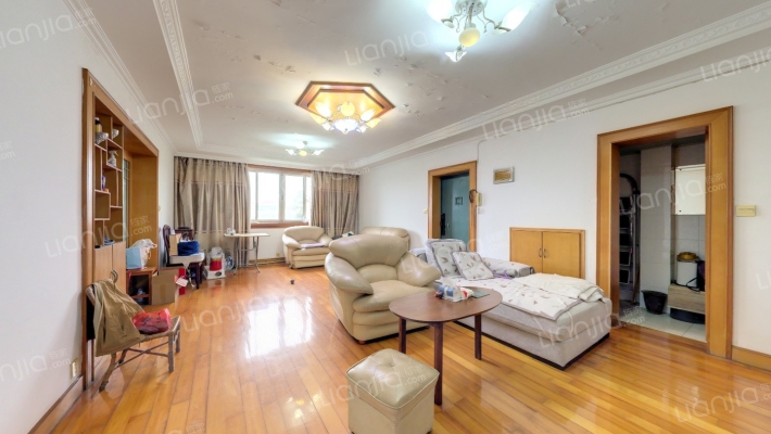 南田公寓二手房实景图