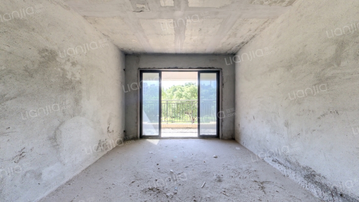 蓝森花园二手房实景图