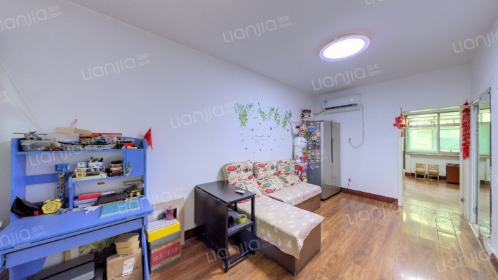 建行家属楼二手房实景图