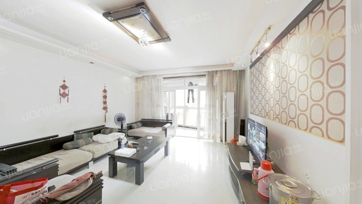 新桥小区二手房实景图