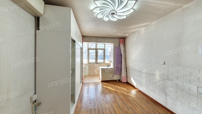 松榆里二手房实景图