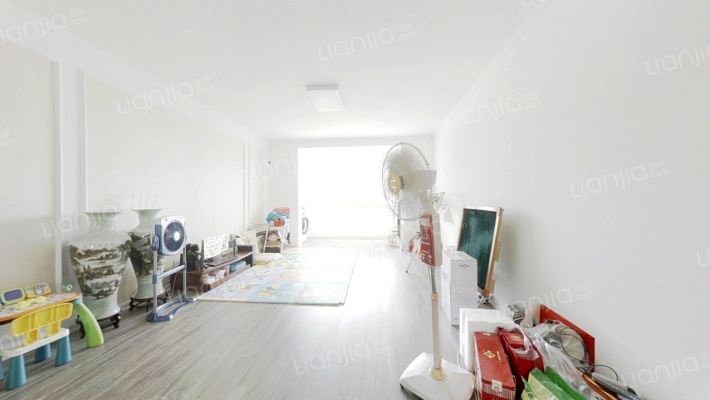 牛奶场路二手房实景图