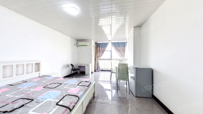 领峯国际二手房实景图