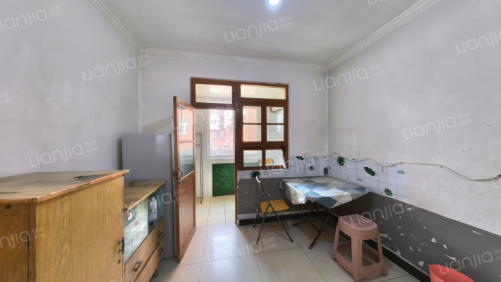 农垦学院家属楼二手房实景图