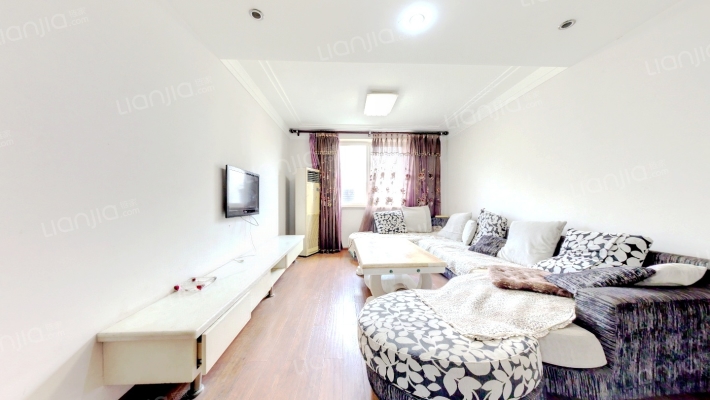 金雁中学家属区二手房实景图