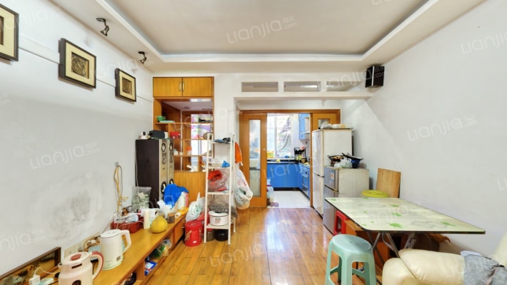 东莺新村二手房实景图