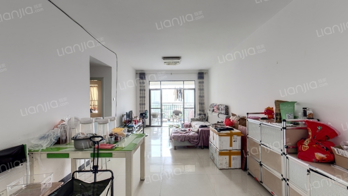 白金瀚宫二期二手房实景图