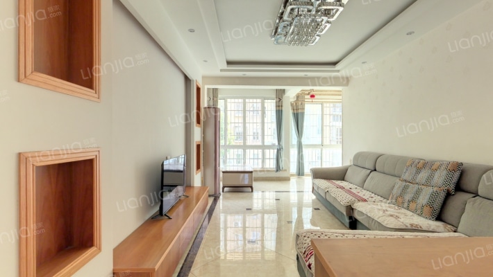 中景名苑二手房实景图