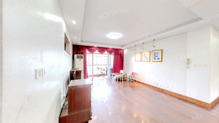 嘉和花苑二手房实景图