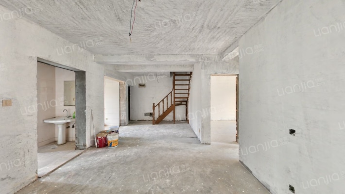 文三新村二手房实景图