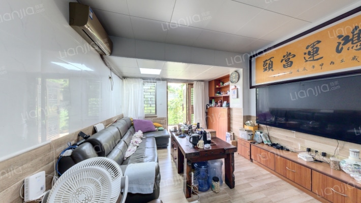 港莲一村二手房实景图