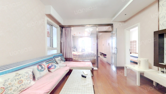 锦城华府二手房实景图