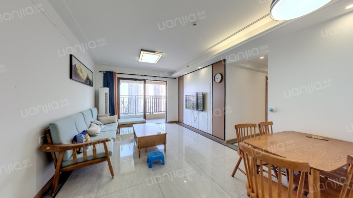 中海九玺二手房实景图