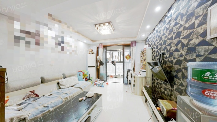 恒景花园二手房实景图