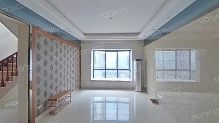 君馨名邸二手房实景图