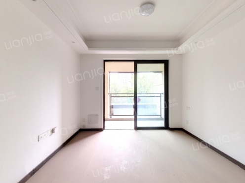 整租·万科彩云湖 3室2厅 东南