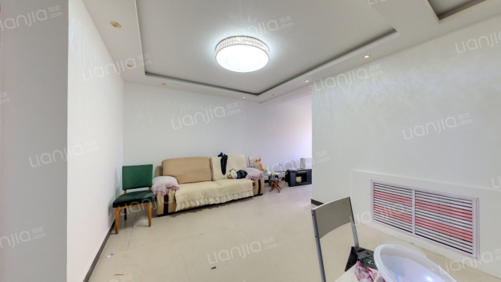 三合小区东院二手房实景图