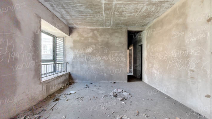 四季花城二手房实景图