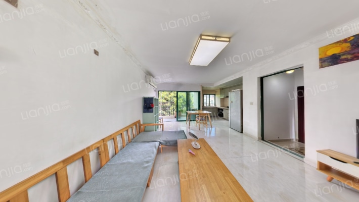 中航阳光新苑二手房实景图