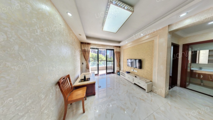 名流印象花园一期二手房实景图