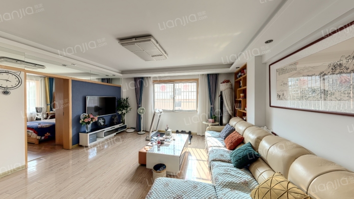 方圆华庭二手房实景图