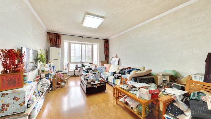 中央花园晴翠湾二手房实景图