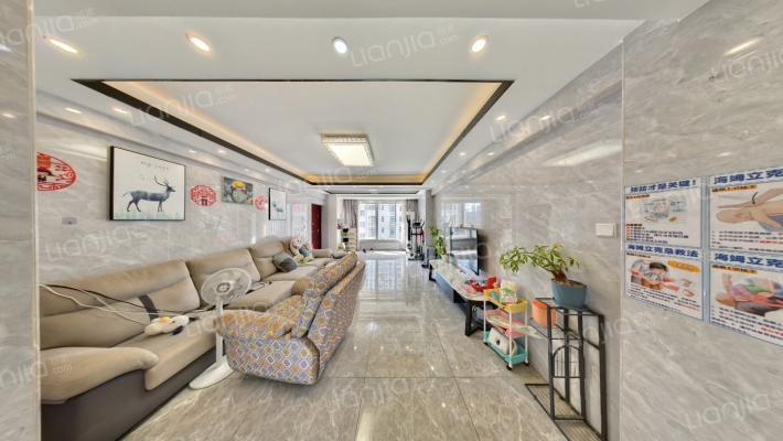 东方新城一期A8组团二手房实景图