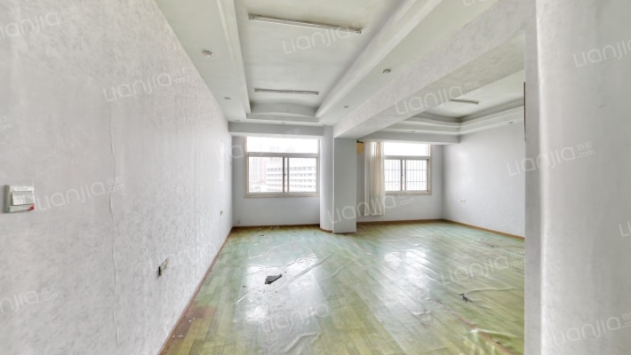 香格里都二手房实景图