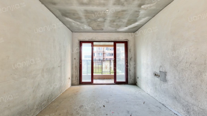 冠利幸福苑二手房实景图