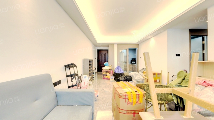 中建金科向山的岛二手房实景图