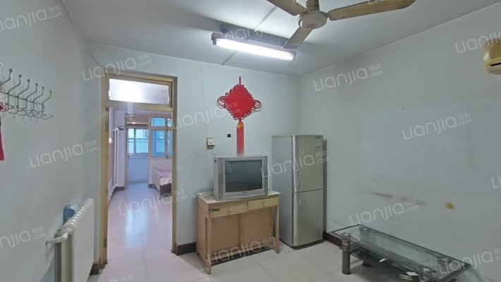 土山前街38号院二手房实景图