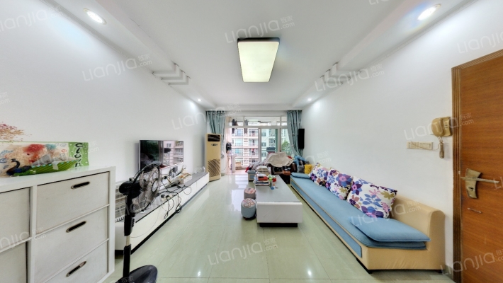 嘉誉华庭二手房实景图