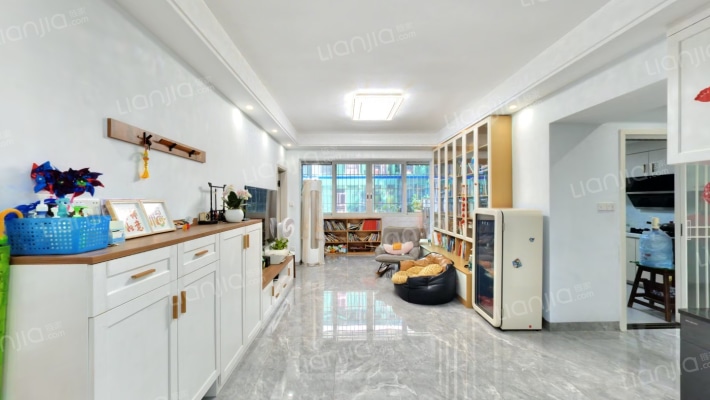 华建小区二手房实景图