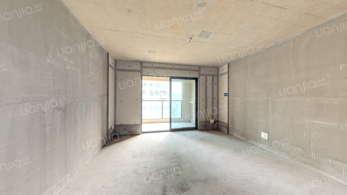 华润翡翠府二手房实景图